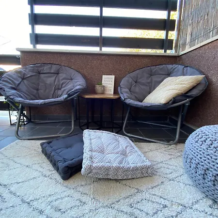 Nina Apartment *