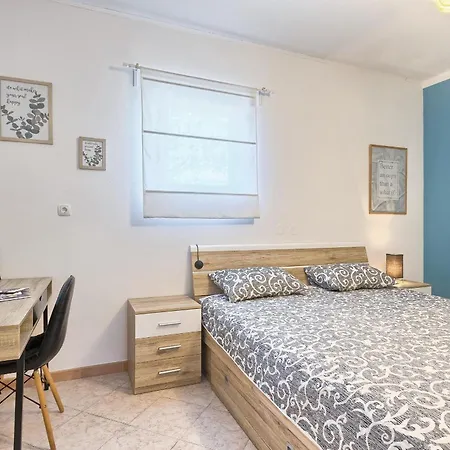 Apartment Nina
